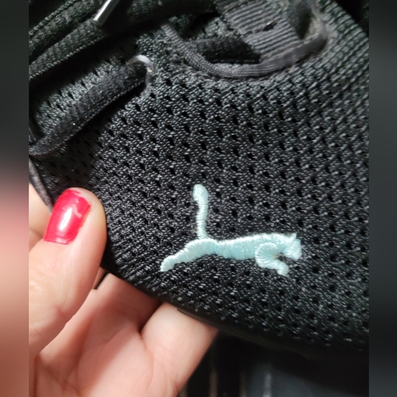 Black and Teal Athletic Sneakers - Picture 3 of 7